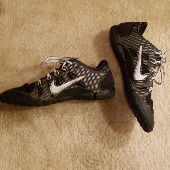 Nike Shoes - Nike Free Bionic